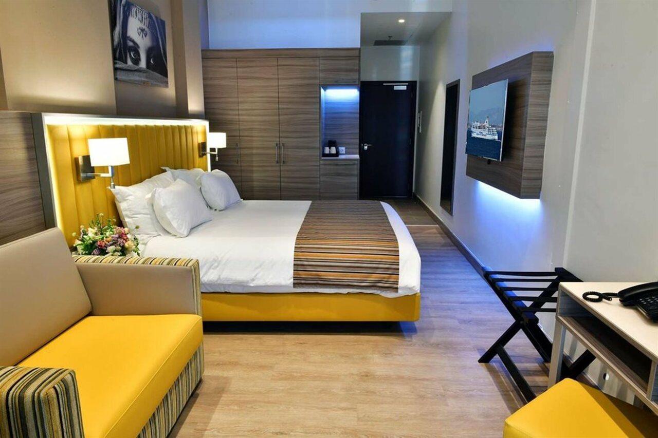 Tulip Inn Naya Algiers Ngoại thất bức ảnh